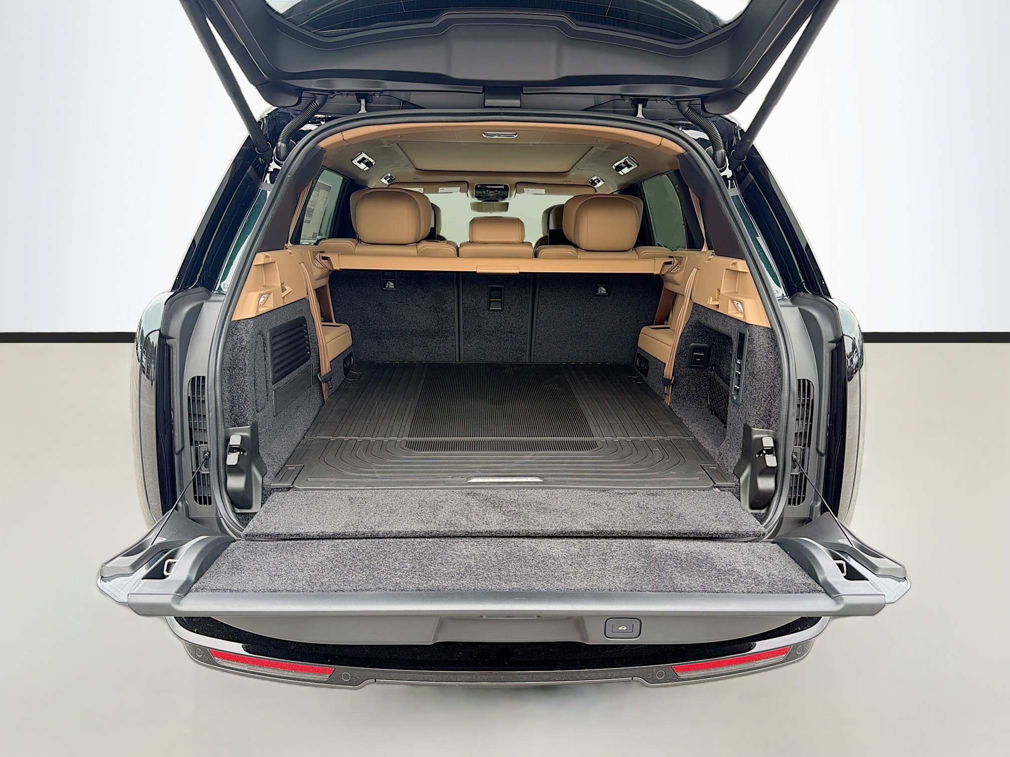 New 2026 Land Rover Range Rover Long Wheelbase Autobiography AWD/4WD image 12