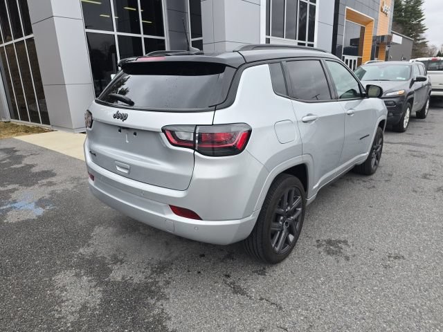 Certified 2025 Jeep Compass Limited w/ High Altitude Package AWD/4WD image 7