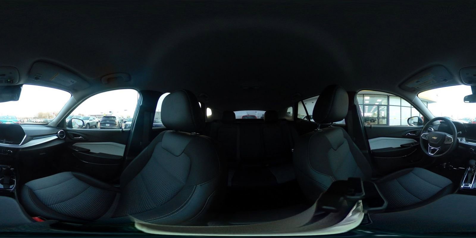 Used 2025 Chevrolet Trax LT w/ LT Convenience Package image 42