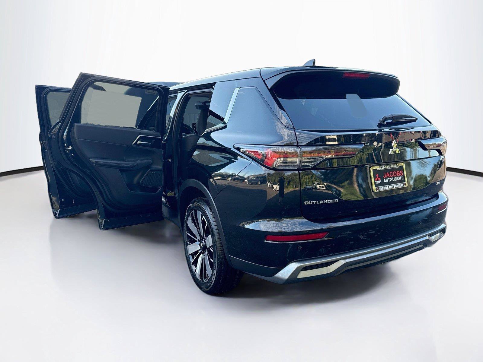 New 2026 Mitsubishi Outlander SE FWD image 38