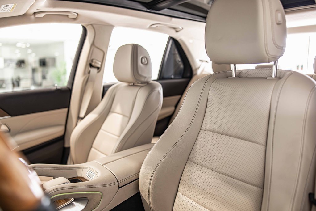 Used 2022 Mercedes-Benz GLE 450 4MATIC w/ Revised AMG Line Exterior image 19