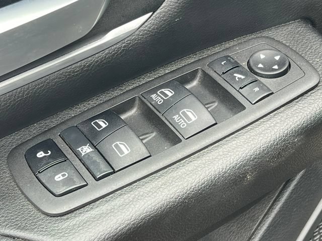 Used 2022 RAM 1500 Big Horn AWD/4WD image 18