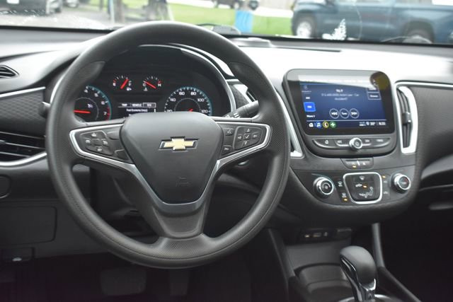 Certified 2022 Chevrolet Malibu LS image 17