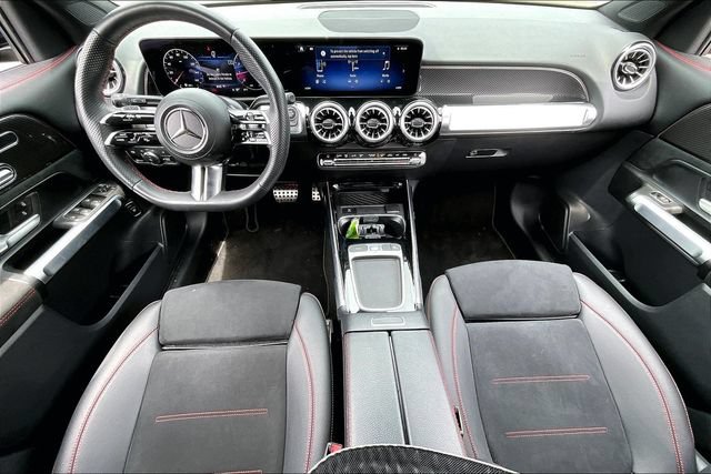 Used 2024 Mercedes-Benz GLB 250 image 7
