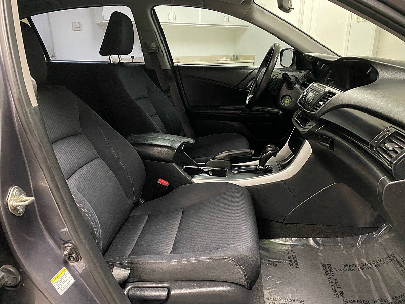 Used 2015 Honda Accord Sport image 14