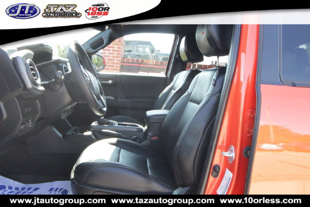 Used 2023 Toyota Tacoma TRD Pro AWD/4WD image 11