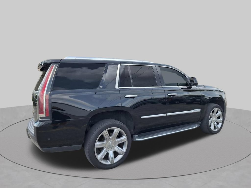 Used 2020 Cadillac Escalade Premium Luxury RWD image 3