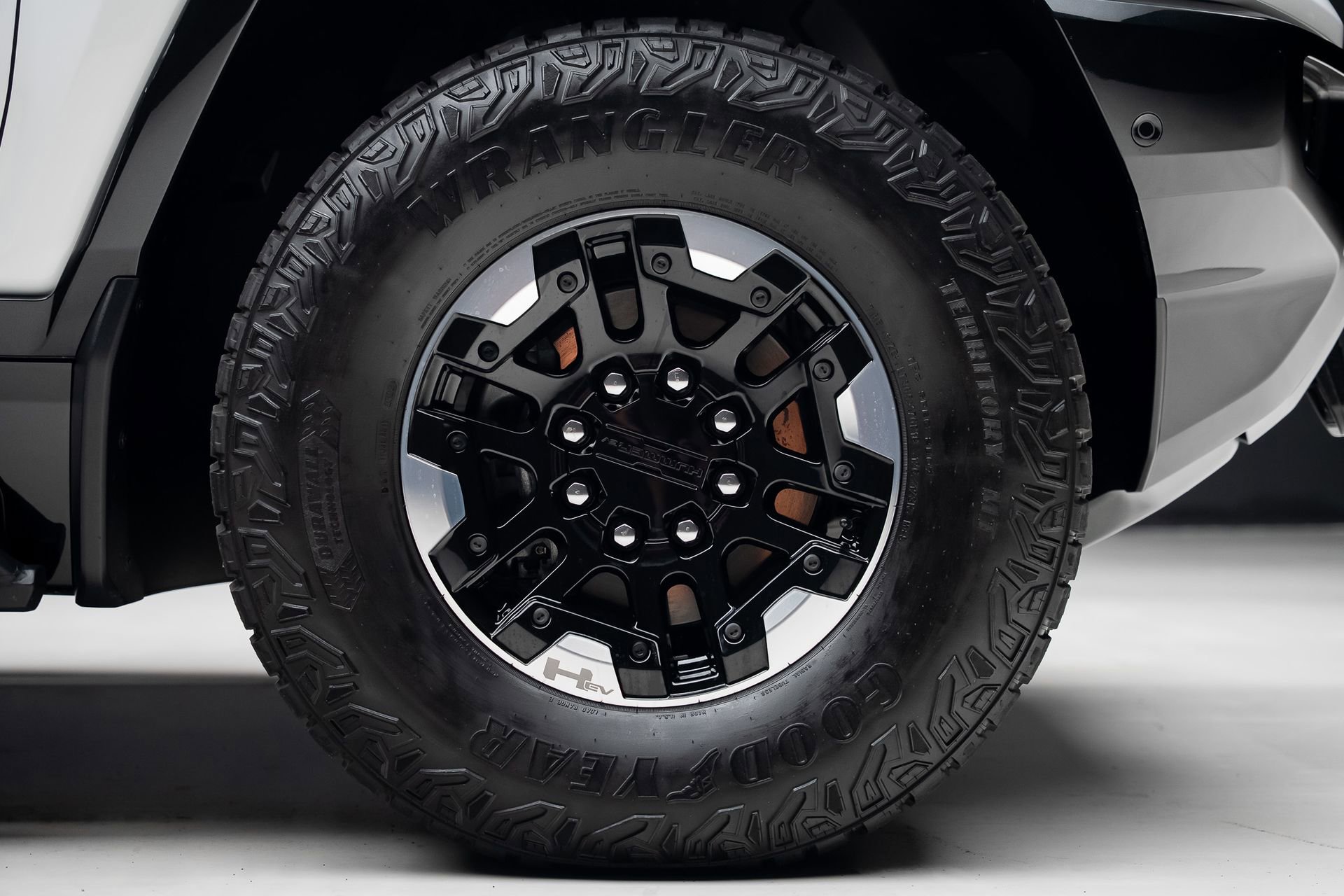 Used 2022 GMC Hummer EV Edition 1 w/ LPO, Illumination Package AWD/4WD image 40