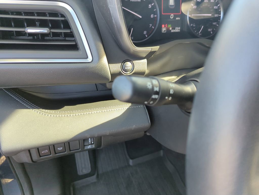 Certified 2023 Subaru Ascent Limited w/ Technology Package image 20