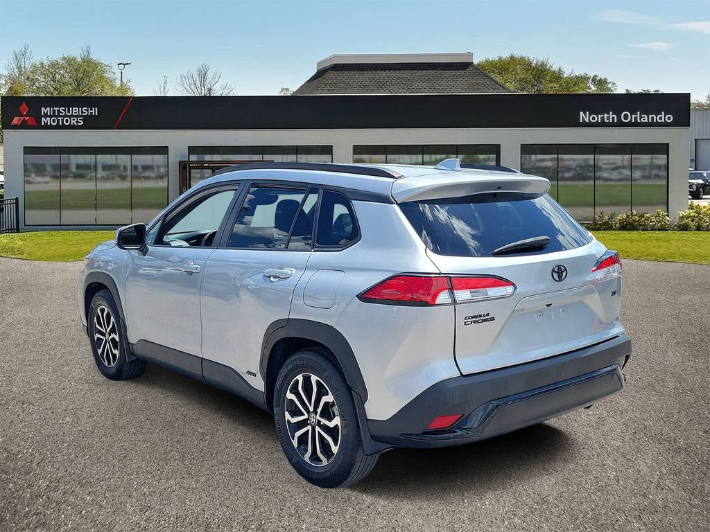 Used 2024 Toyota Corolla Cross AWD Hybrid image 2
