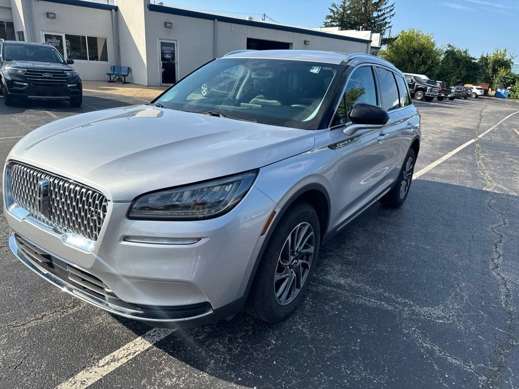 Used 2020 Lincoln Corsair AWD w/ Equipment Group 101A image 8