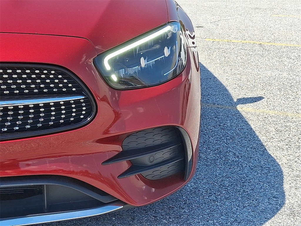 Certified 2022 Mercedes-Benz E 350 4MATIC Sedan image 9