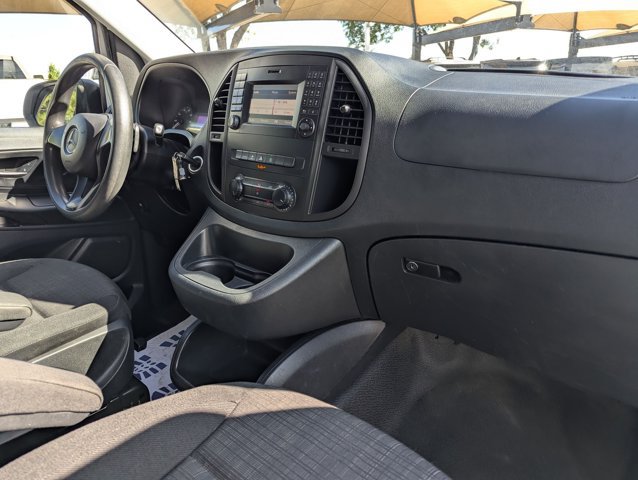 Used 2020 Mercedes-Benz Metris image 21