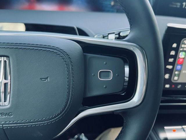 New 2026 Lincoln Nautilus Reserve w/ Jet Appearance Package image 28