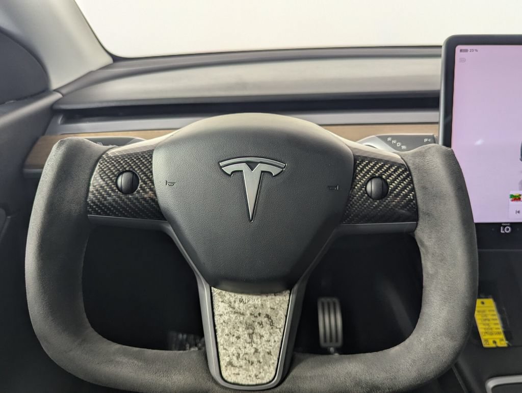 Used 2022 Tesla Model Y Performance AWD/4WD image 14