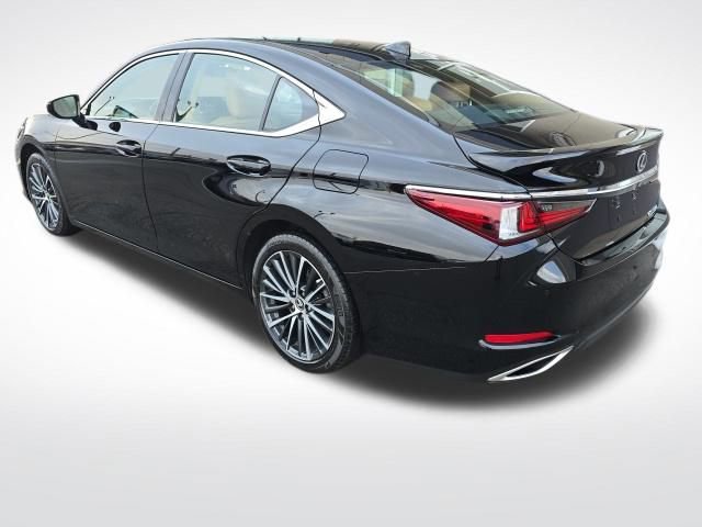 Used 2023 Lexus ES 350 w/ Premium Package image 5