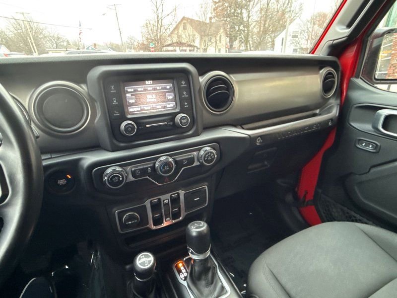 Used 2018 Jeep Wrangler Unlimited Sport S image 24