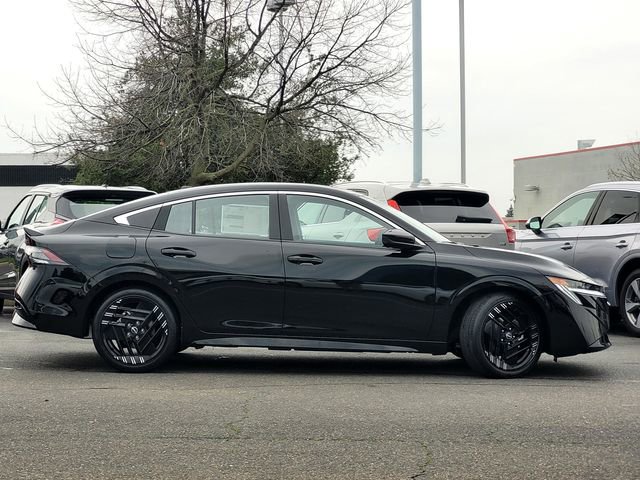 New 2026 Nissan Sentra SR w/ Floor Mat Package image 3