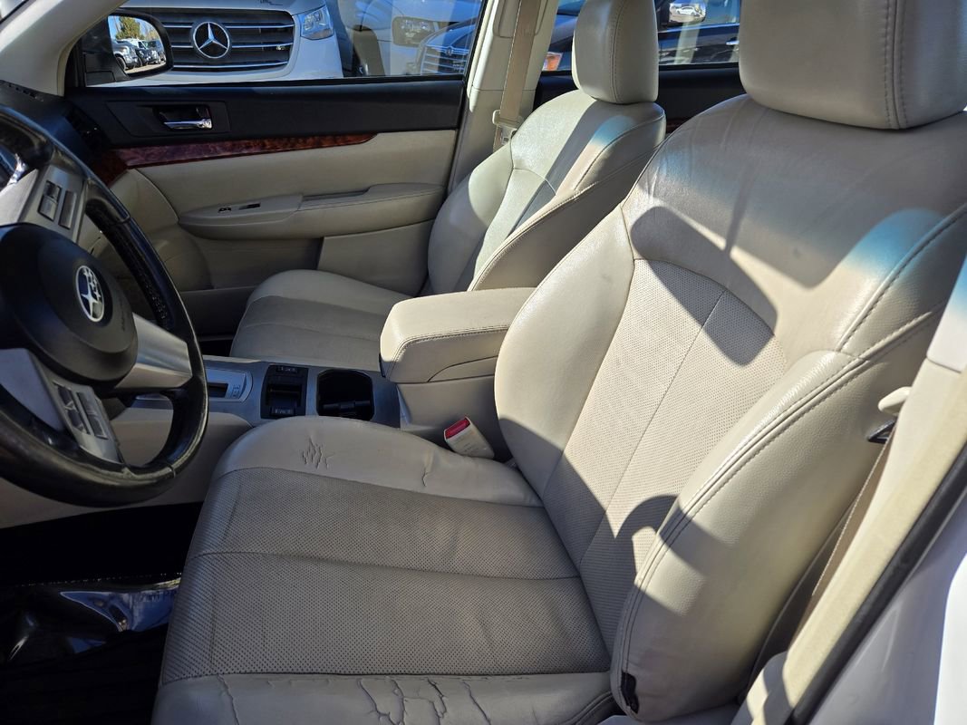 Used 2011 Subaru Legacy 3.6R Limited w/ Appearance Package 1H image 15