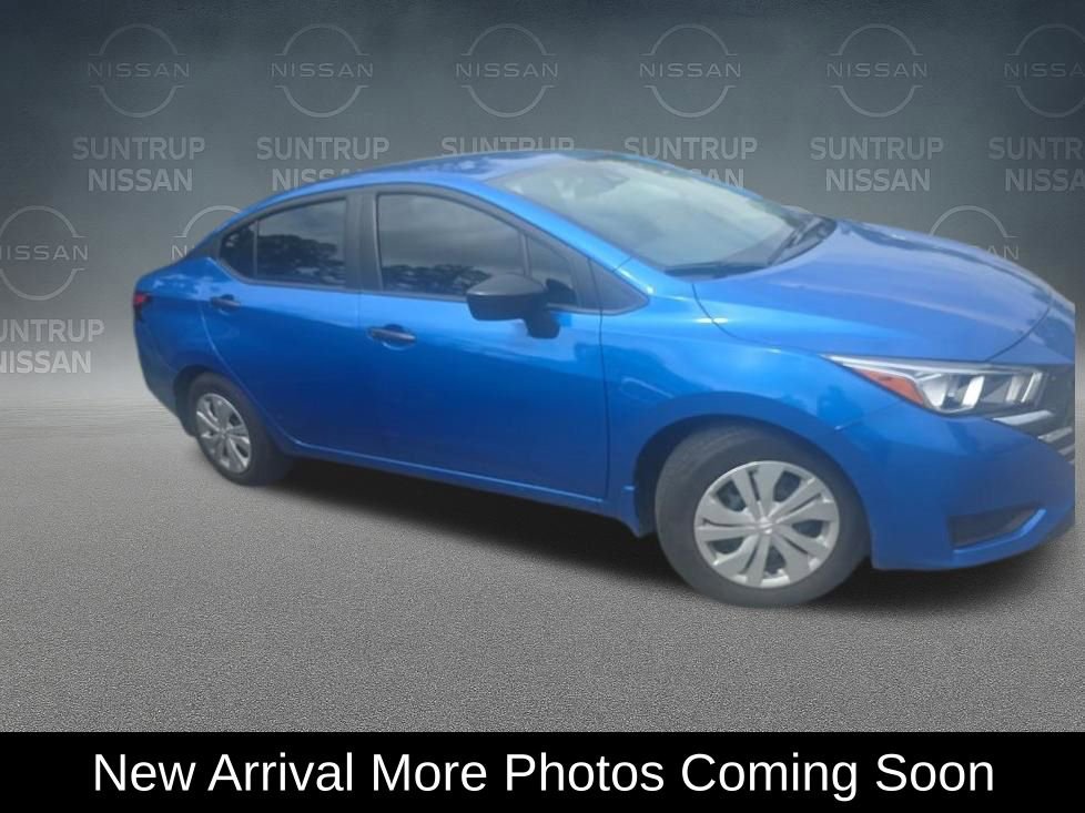 Used 2023 Nissan Versa S w/ Trunk Package FWD image 2