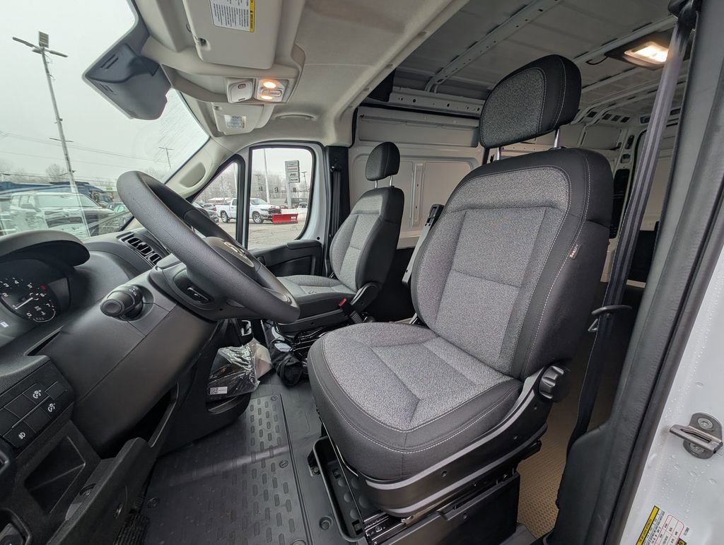 New 2026 RAM ProMaster 2500 w/ Convenience Group image 19