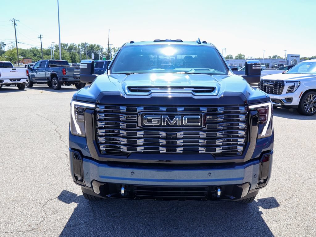 New 2026 GMC Sierra 3500 Denali Ultimate AWD/4WD image 33
