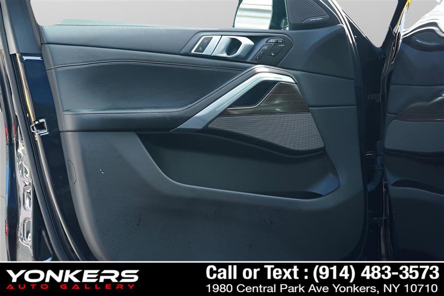 Used 2024 BMW X6 xDrive40i w/ Premium Package image 43