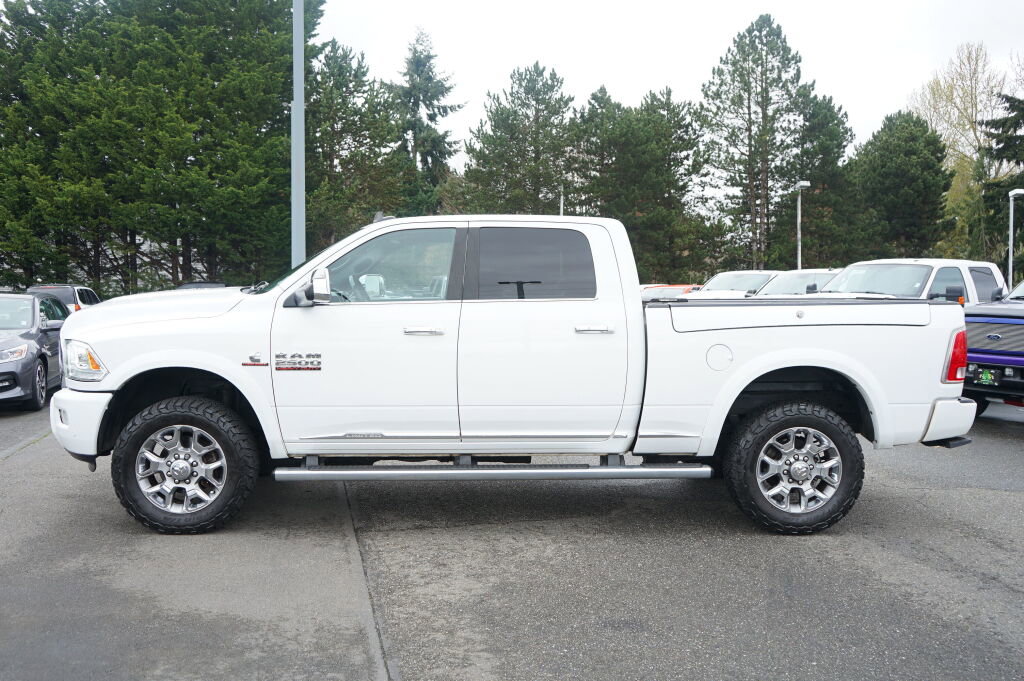 Used 2018 RAM 2500 Limited image 2