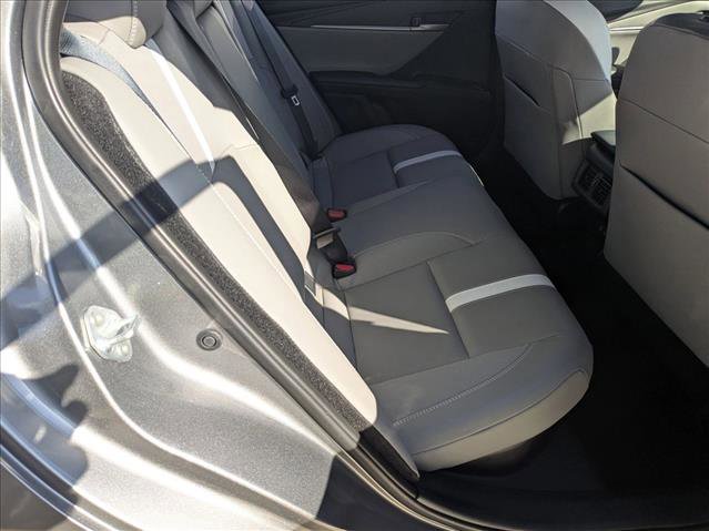 Certified 2025 Toyota Camry SE w/ Convenience Package image 18