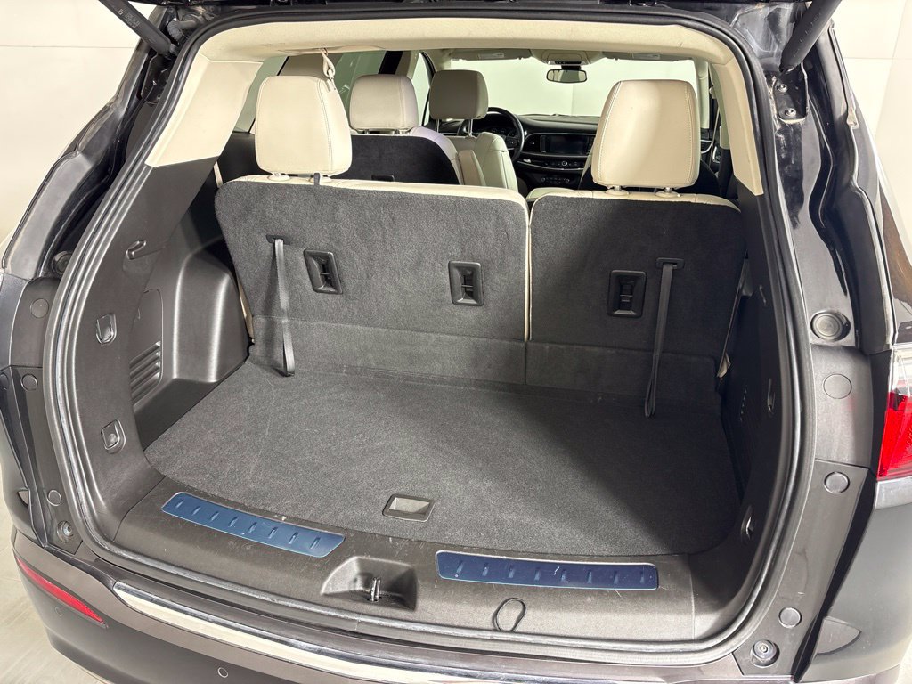 Used 2023 Buick Enclave Essence w/ Experience Buick Package FWD image 23
