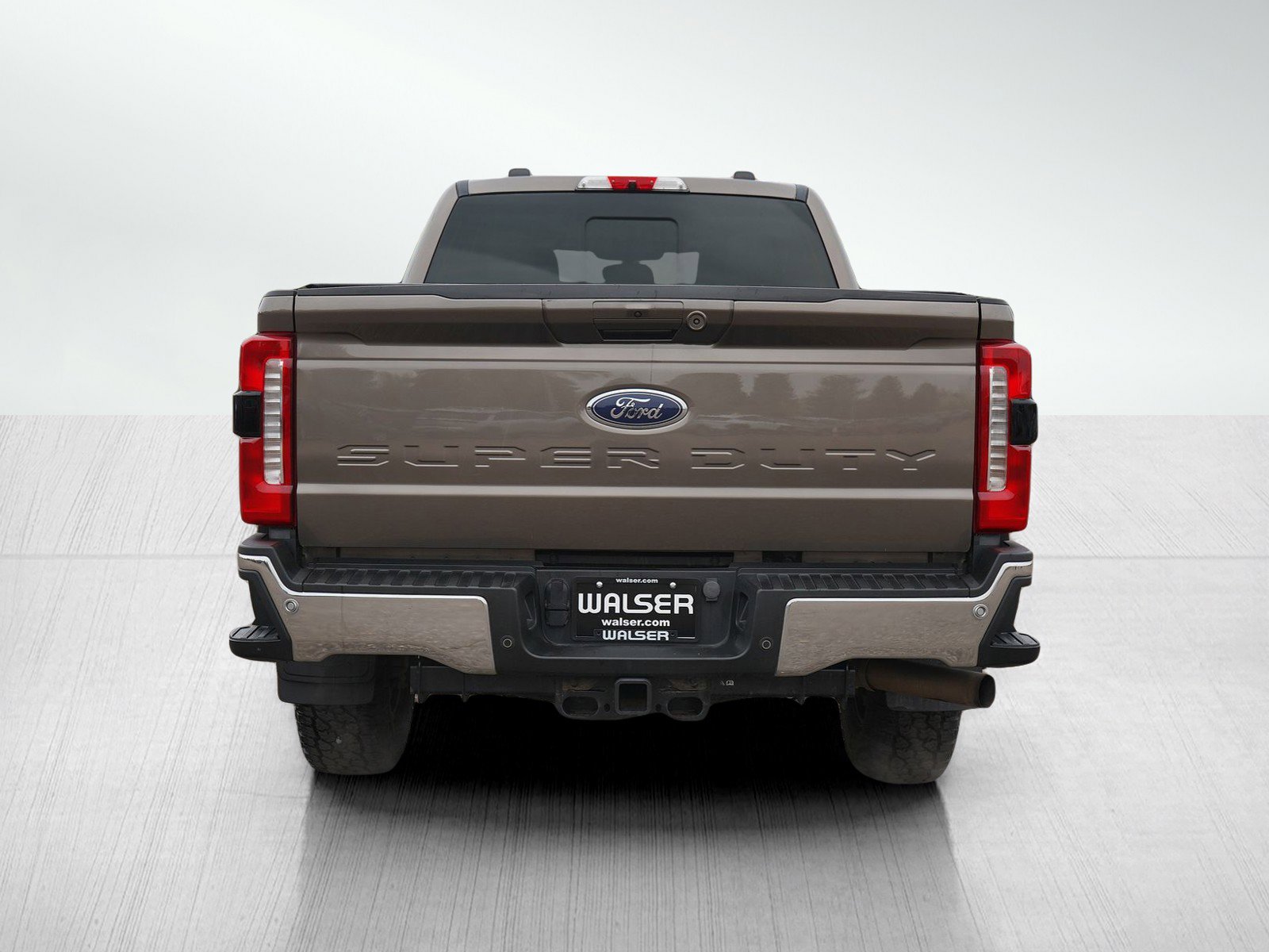 Used 2023 Ford F350 Lariat image 6