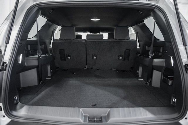 New 2026 Toyota 4Runner SR5 image 8