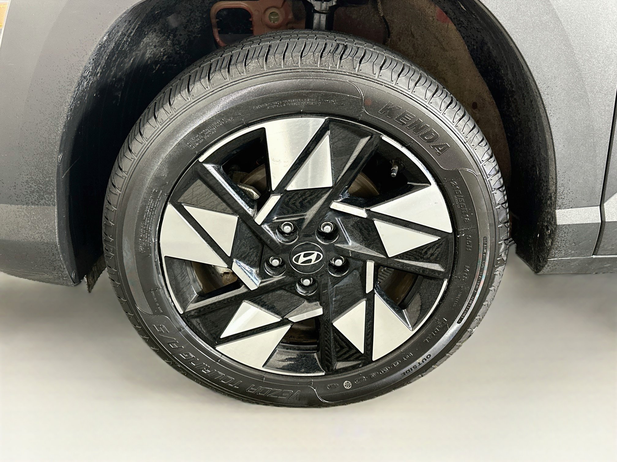 Used 2025 Hyundai Kona SEL AWD/4WD image 11