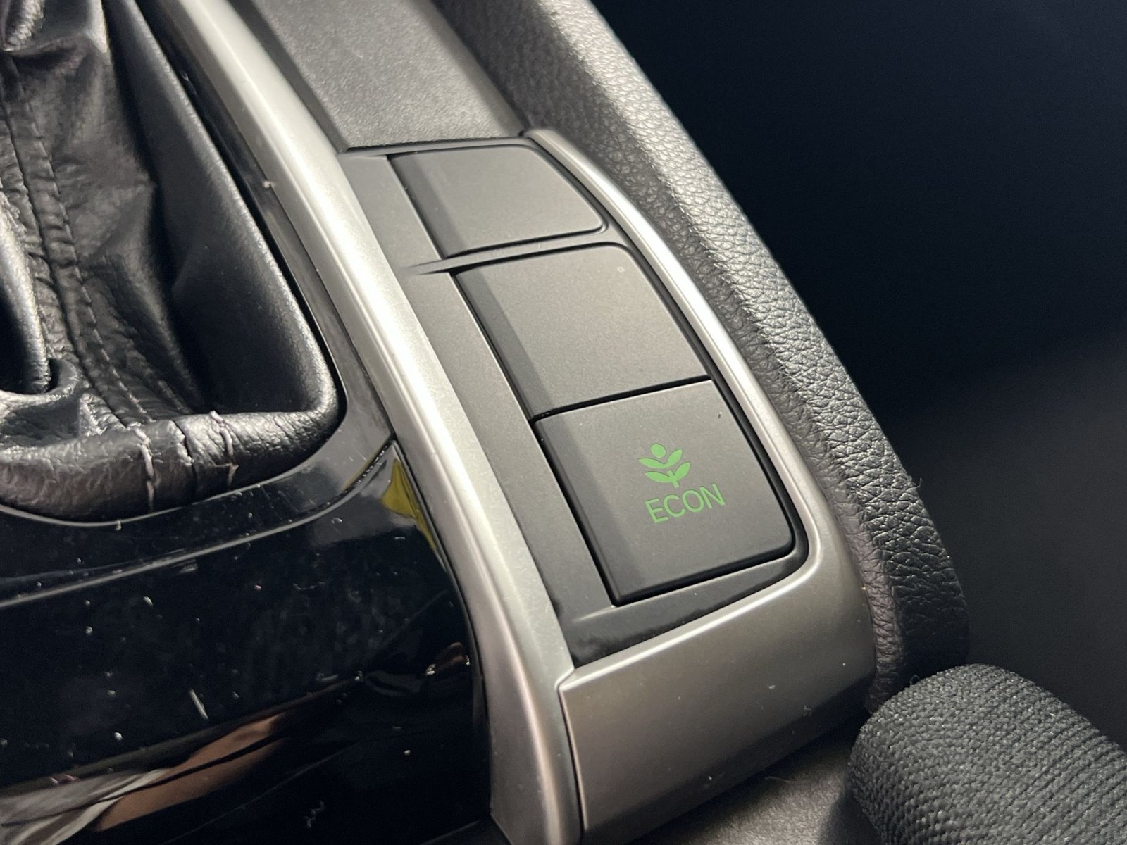 Used 2019 Honda Civic EX image 33
