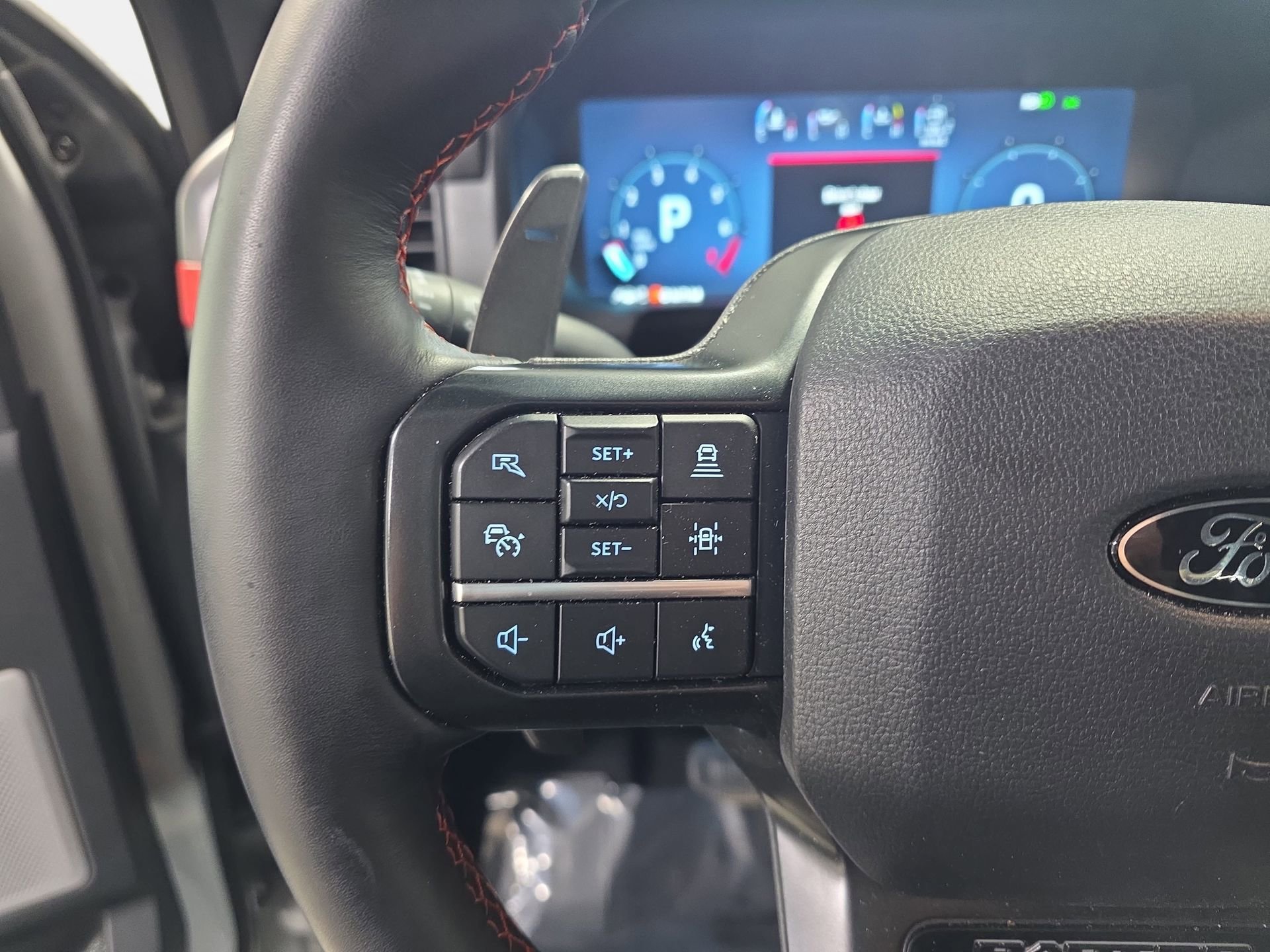 Used 2026 Ford F150 Raptor AWD/4WD image 17