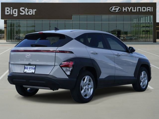 Certified 2026 Hyundai Kona SE FWD image 4