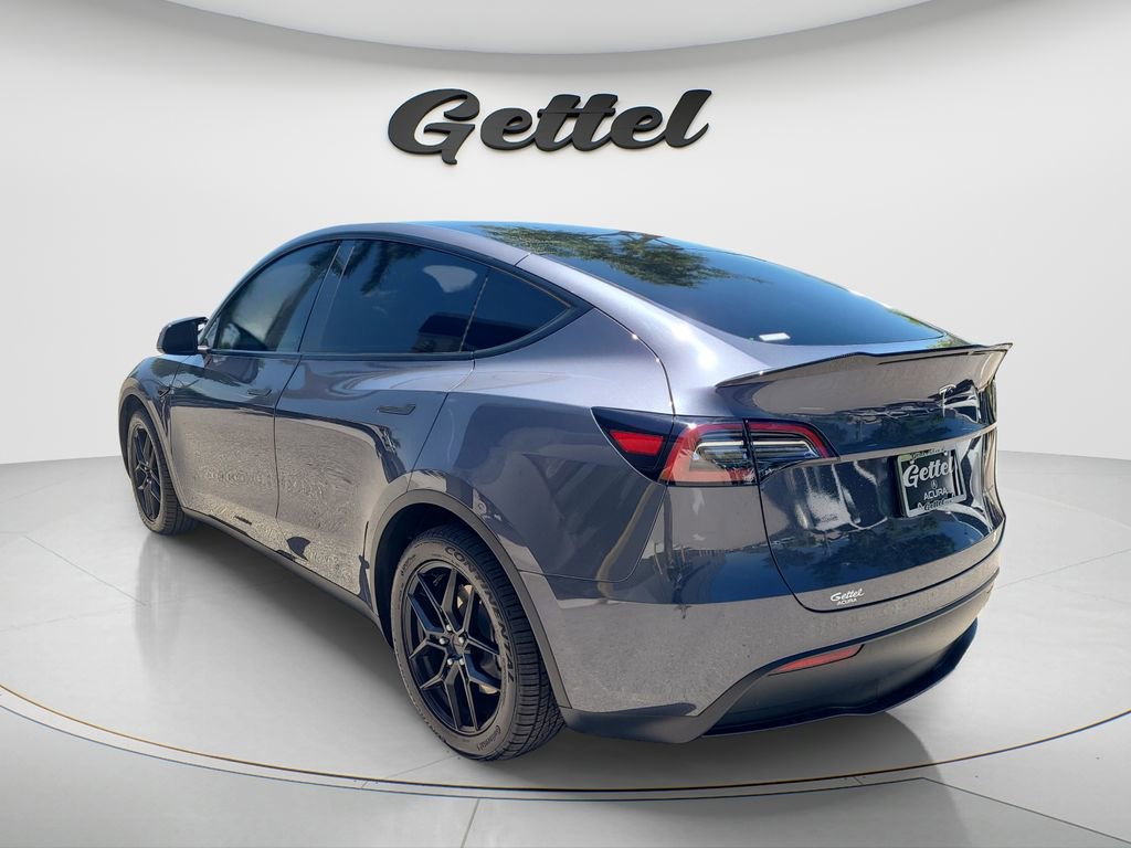 Used 2023 Tesla Model Y Long Range AWD/4WD image 7