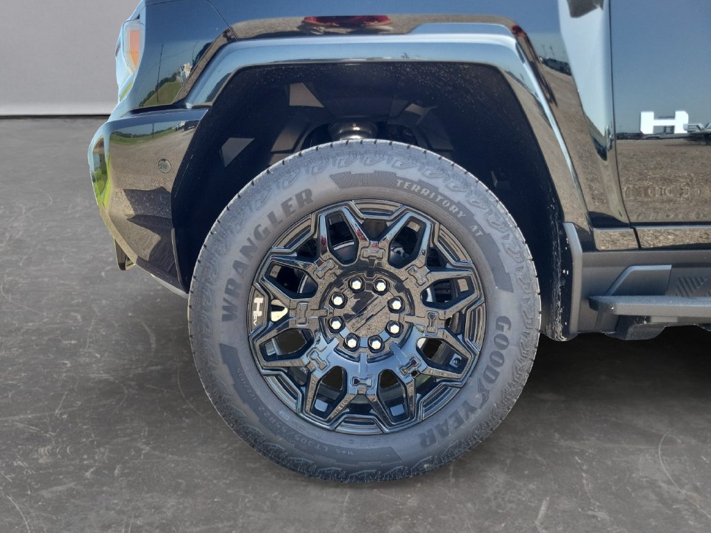 New 2026 GMC Hummer EV 4x4 Crew Cab image 9