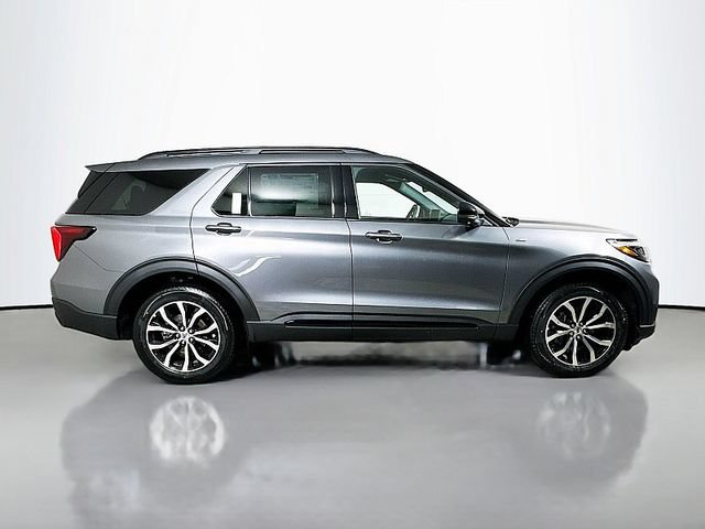 New 2026 Ford Explorer ST-Line AWD/4WD image 8