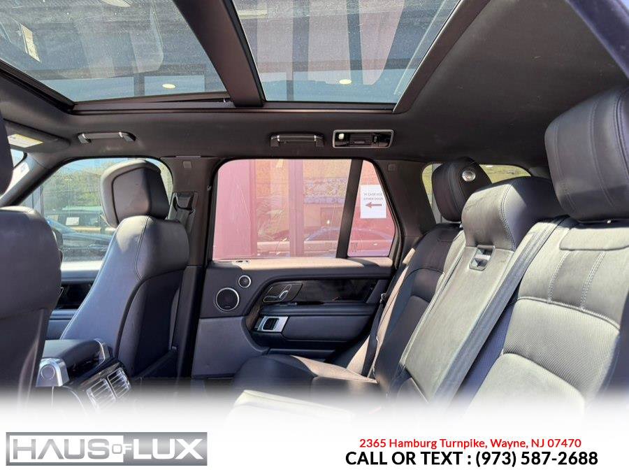 Used 2018 Land Rover Range Rover HSE AWD/4WD image 14
