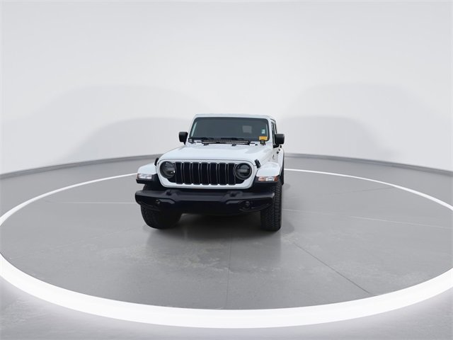 Used 2025 Jeep Gladiator Sport image 3