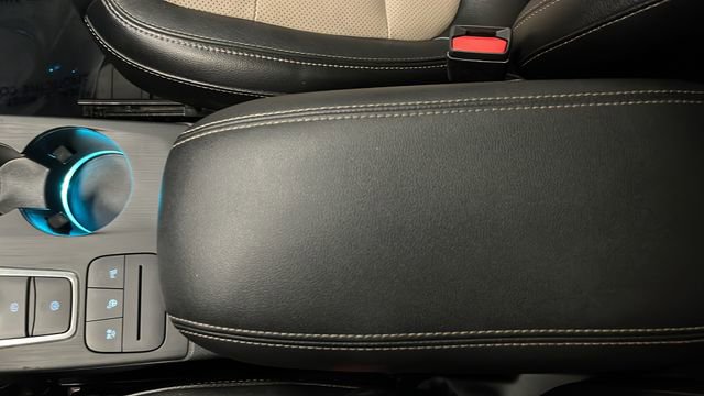 Used 2021 Ford Escape Titanium w/ Titanium Elite Package image 20