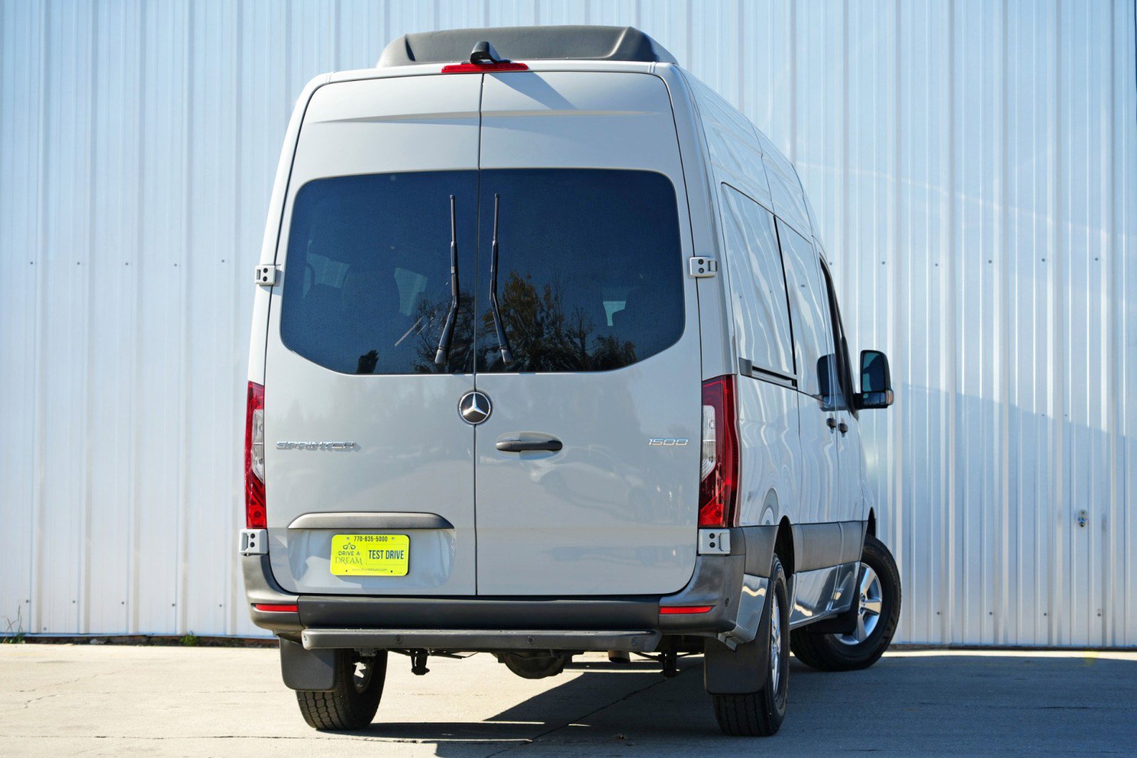 Used 2022 Mercedes-Benz Sprinter 1500 image 5