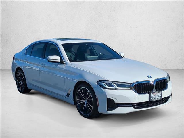 Certified 2023 BMW 540i xDrive w/ Premium Package image 3