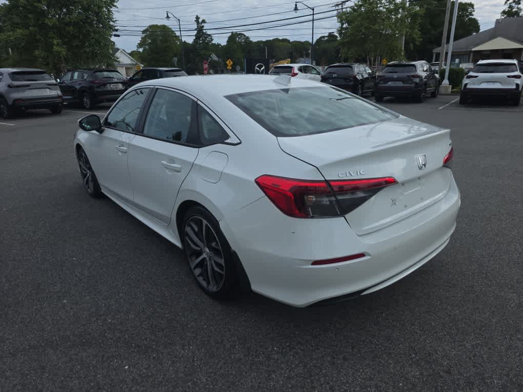 Used 2022 Honda Civic Touring image 8