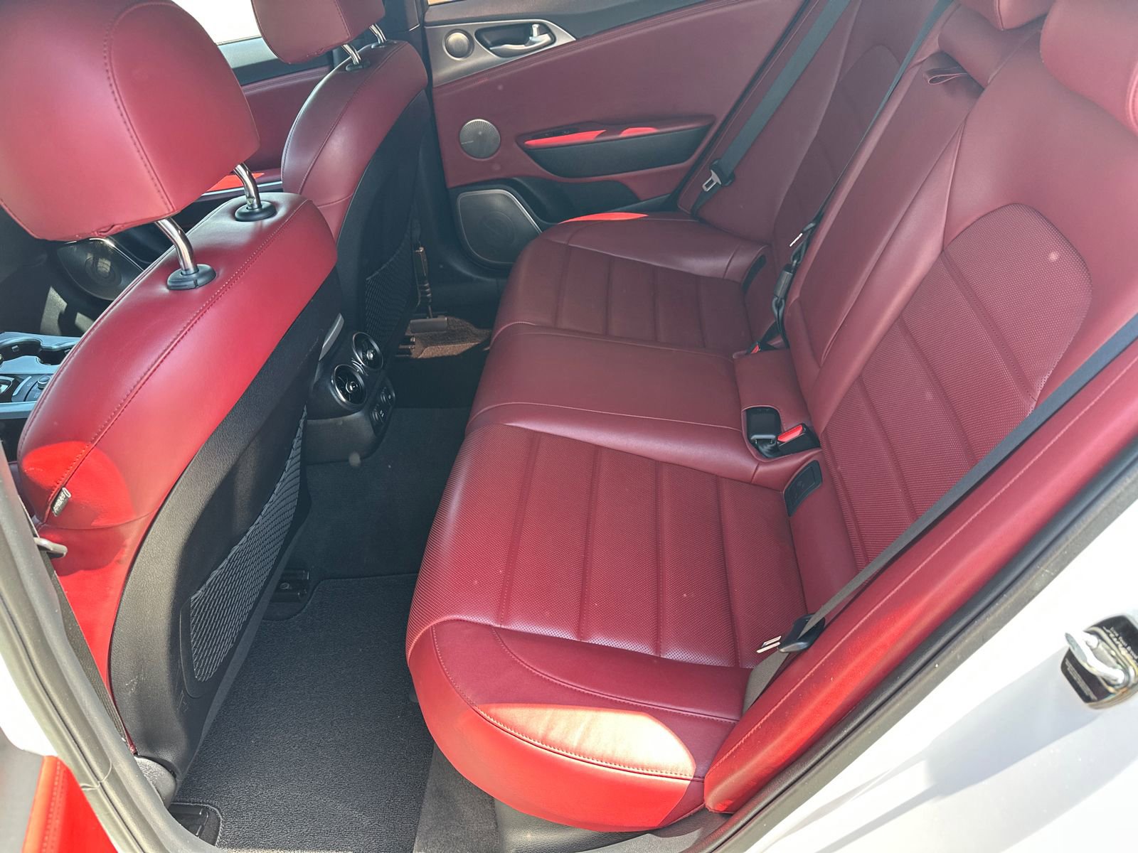 Used 2019 Kia Stinger GT2 RWD image 21