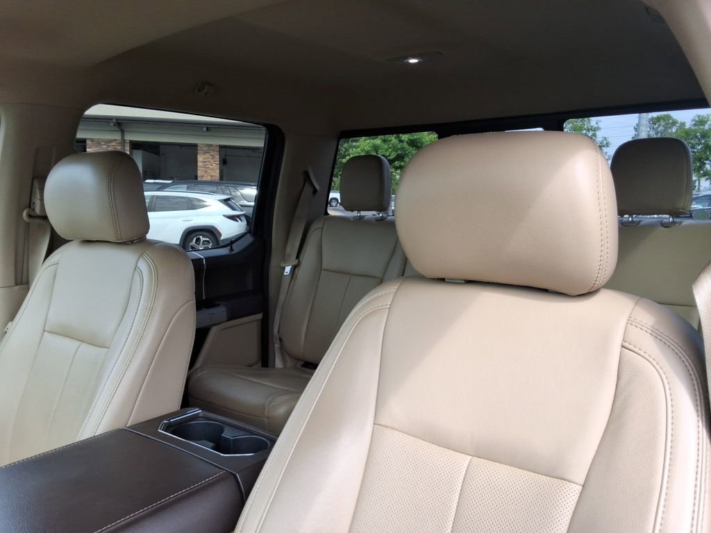 Used 2020 Ford F150 Lariat RWD image 24