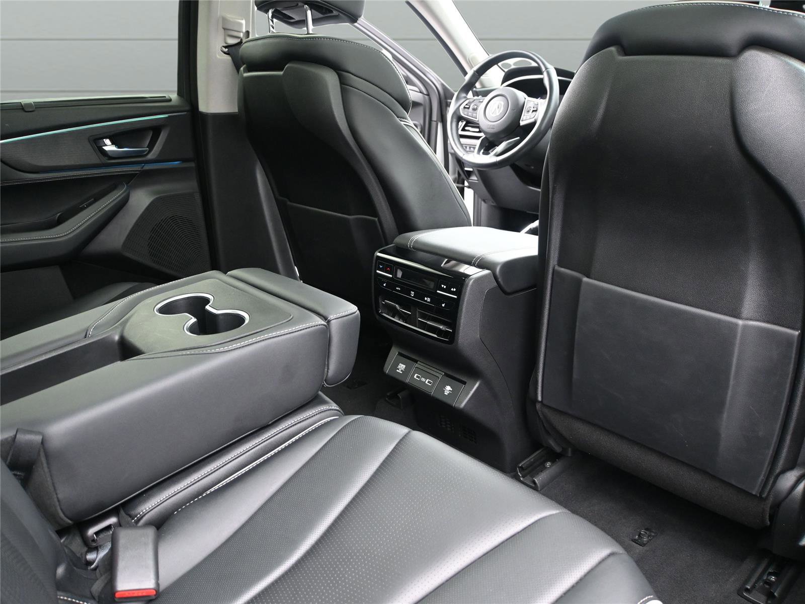 Certified 2022 Acura MDX SH-AWD w/ Advance Package image 30