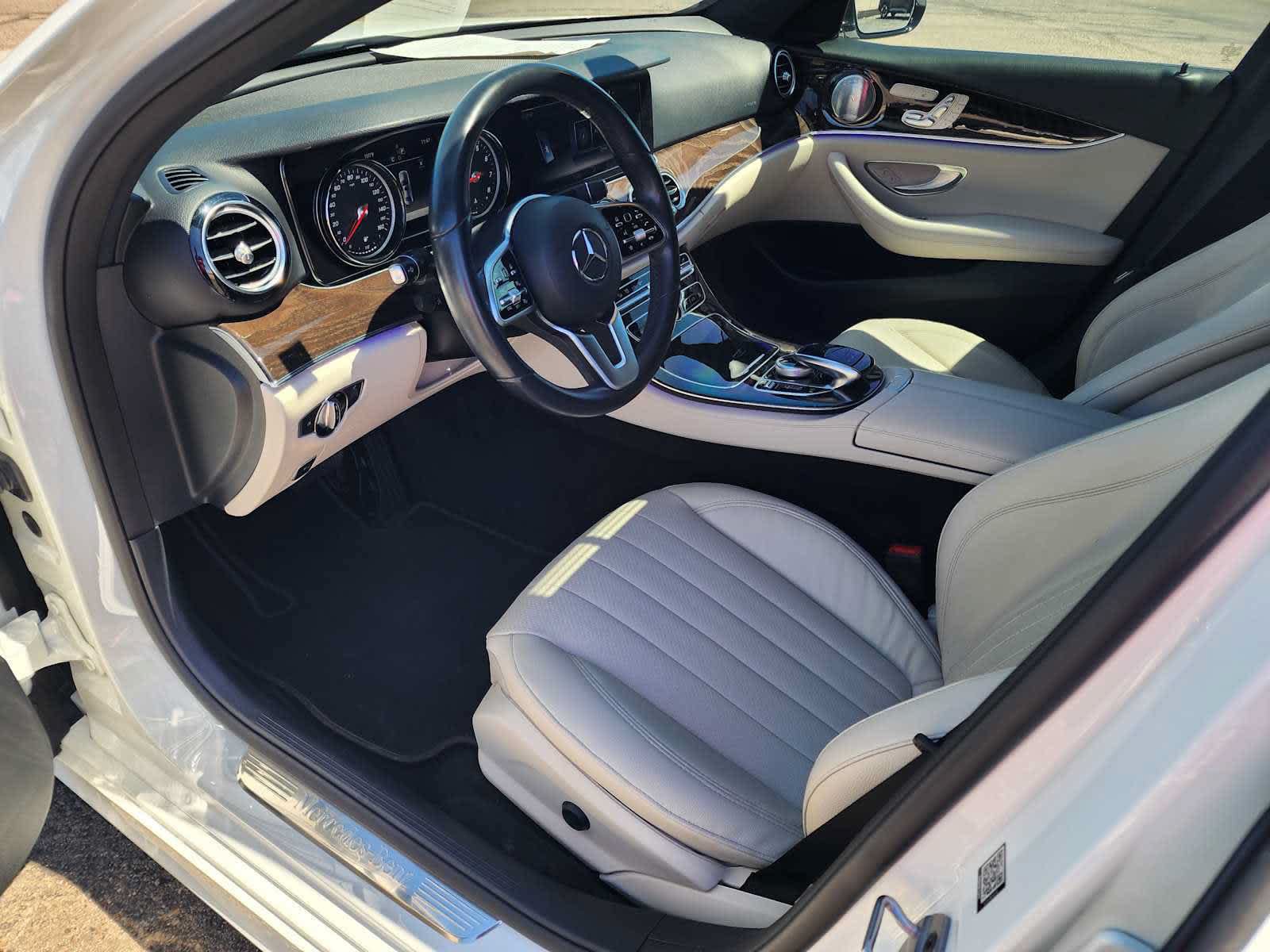 Used 2019 Mercedes-Benz E 300 w/ Premium 1 Package image 15