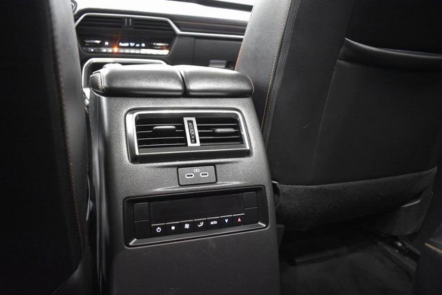 Used 2024 MAZDA CX-90 Plug-In Hybrid w/ Premium Pkg image 33